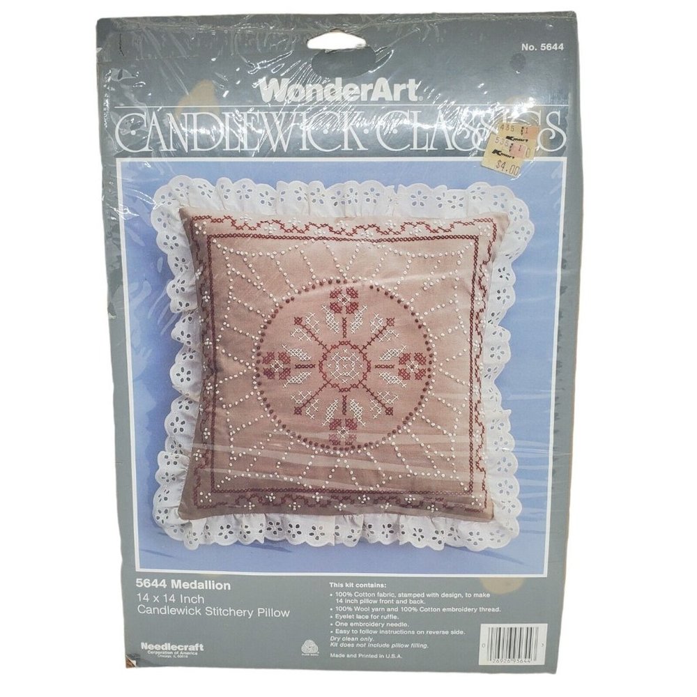 Vintage WonderArt Candlewick Classics Stitchery Medallion 14" 5644 Pillow Kit